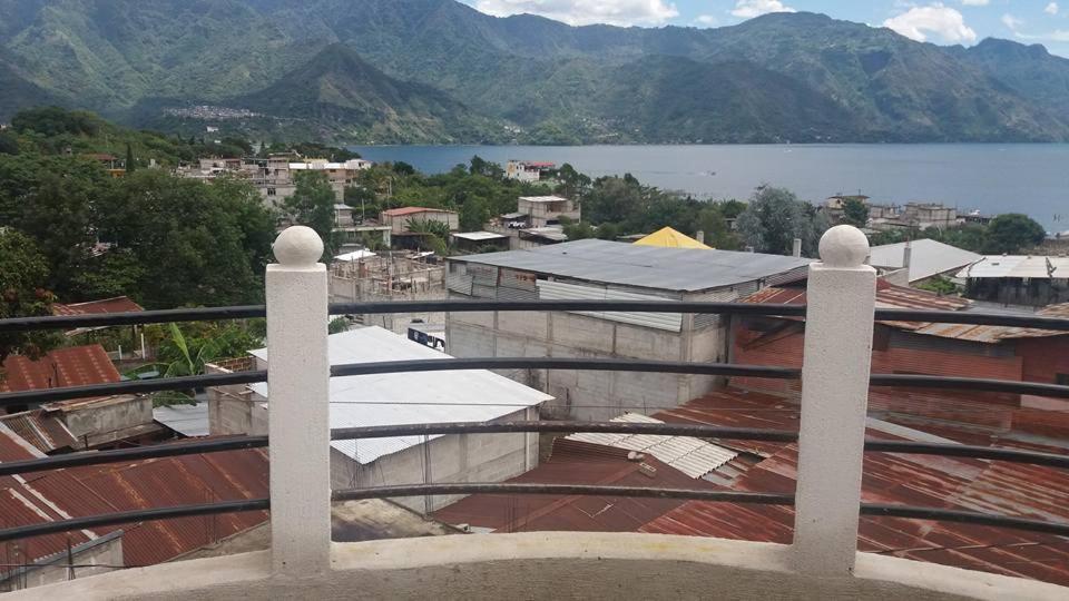 Hotel Don Chema San Pedro La Laguna Kültér fotó